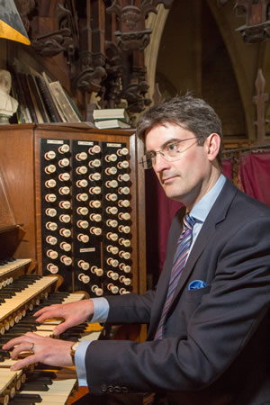 robert sharpe at the organ at York Minster